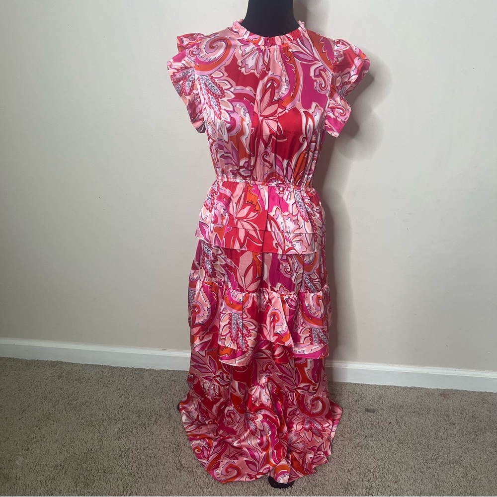 THML Women’s Pink Red Floral Satin Ruffle Tiered Maxi Dress Sz M